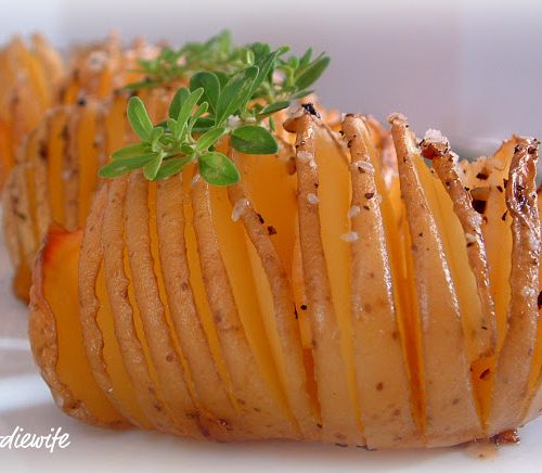 strimmel batteri Poleret How to Make Hasselback Potatoes - A Feast For The Eyes