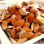 Don’t throw away those pumpkin seeds! Here’s how to make toasted pumpkin seeds that are addictive and delicious snacks.