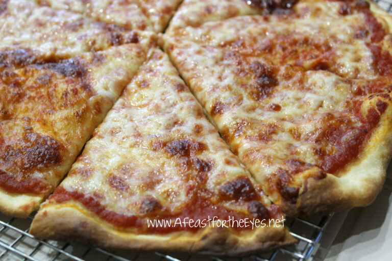 Homemade Thin and Crispy Pizza