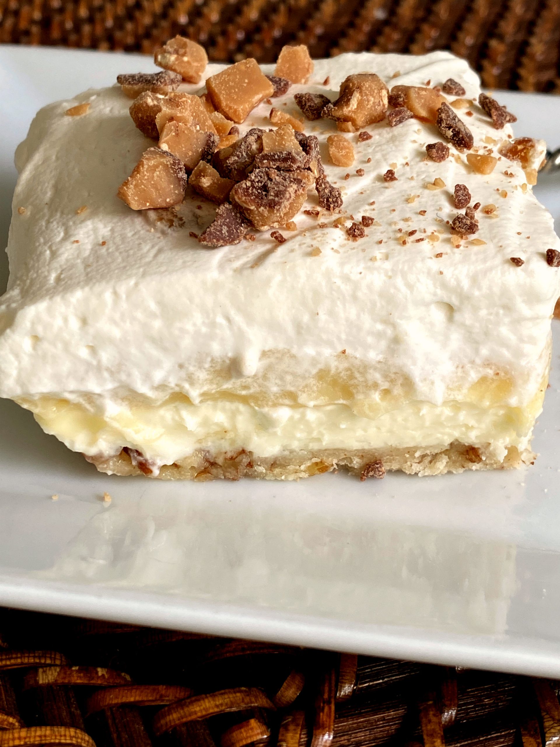 Banana and Cream Cheese Pudding Pie (With homemade pudding) - A Feast ...