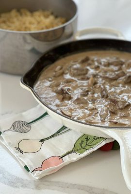 This Classic Beef Stroganoff with Egg Noodles is so delicious. Tender chunks of beef and mushrooms, coated in a luscious creamy sauce, and served over a bed of egg noodles looks like a fancy complicated meal. It’s actually quite the opposite. This recipe can be on the table in 30 minutes, so it's perfect for a week night meal.