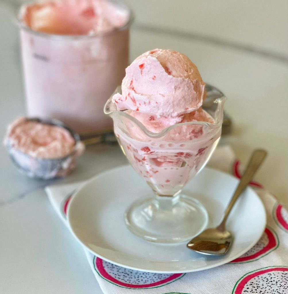 https://afeastfortheeyes.net/wp-content/uploads/2022/07/ninja-creami-ice-cream-maraschino-cherry-1003x1024.jpg