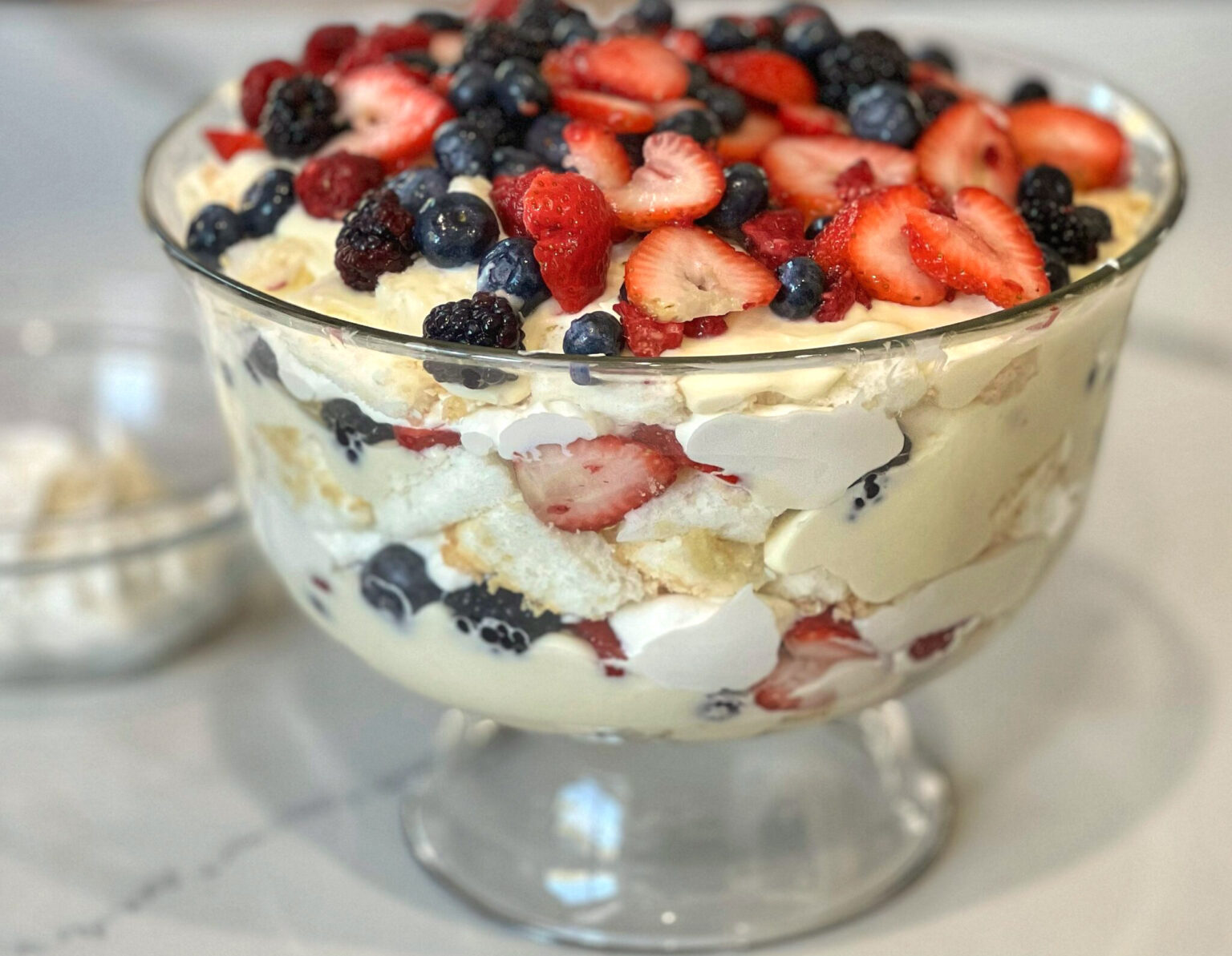 Easy Creamy Berry Trifle - A Feast For The Eyes