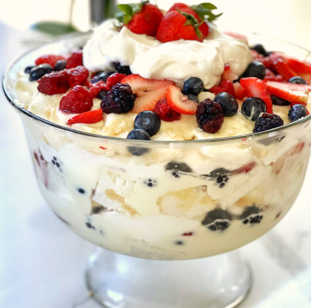 Easy Creamy Berry Trifle - A Feast For The Eyes